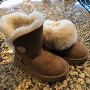 Uggs Bailey button toddler boots.